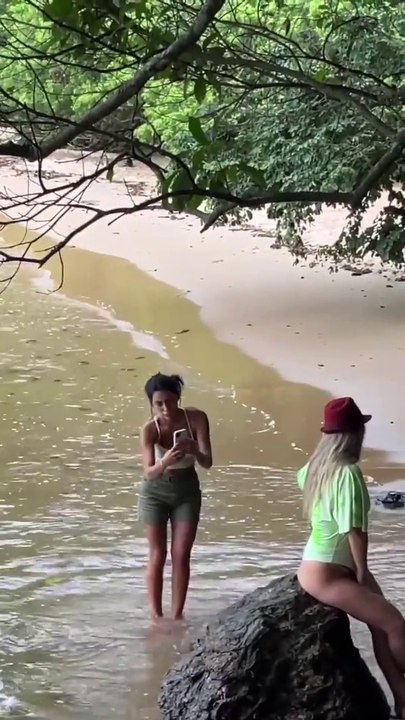 Balneario Camboriu Beach photo shoot  l Balneario  Camboriu Beach l #beach