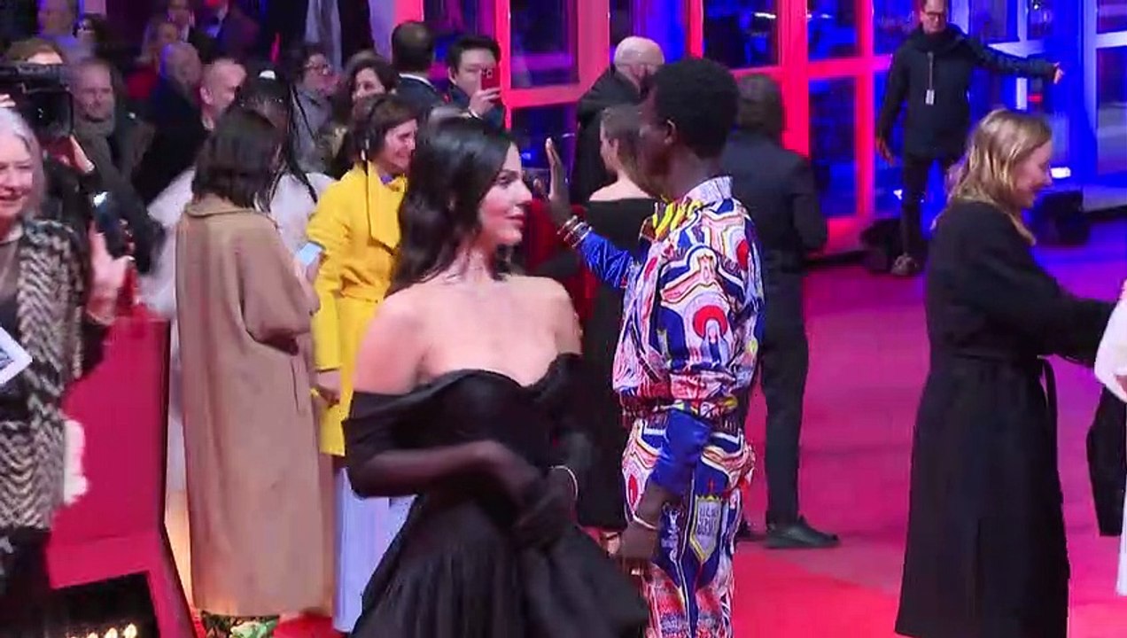 Berlinale eröffnet im Schatten des Krieges in der Ukraine