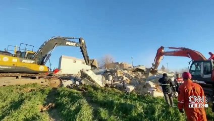 Bircan inek 11 gün sonra enkazdan kurtarıldı