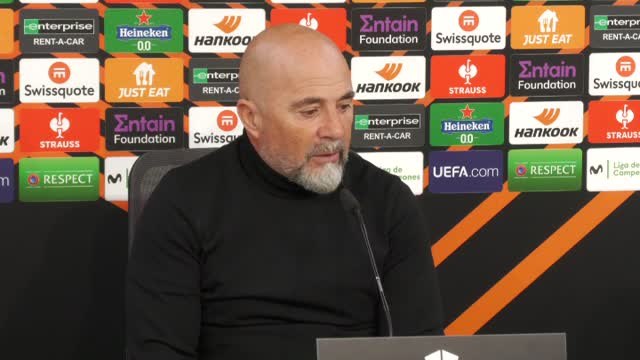 Sampaoli: Nos hemos ganado un respeto que hace muy poco no teníamos
