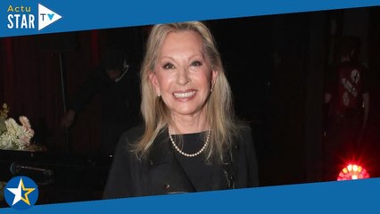 "La coke me fait mal au nez" : Véronique Sanson sans filtre sur ses "travers d'antan"