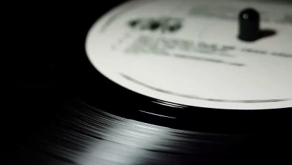 _Acoustic Guitars Ambient Uplifting