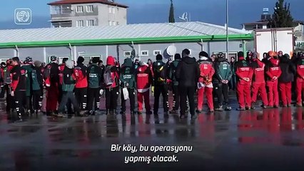 İHH depremden 43 dakika sonra direkt harekete geçti: Acılar dinene kadar buradayız!