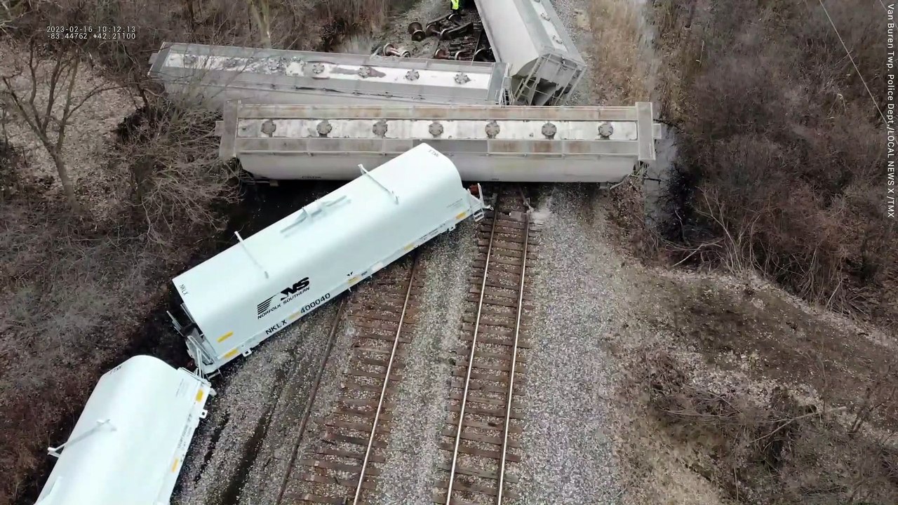 Train carrying hazardous chemicals derailed in Michigan, one week after derailment caused toxic chemical leak in Ohio