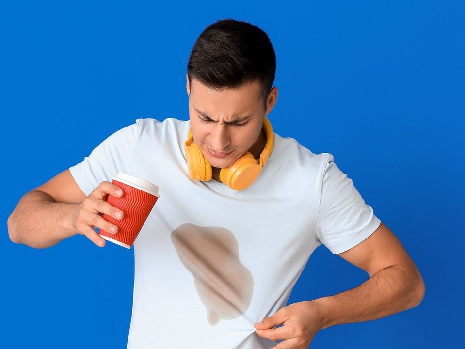 Nie wieder Kaffeeflecken: Mit diesem simplen Trick klappt's!