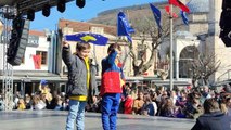 Kosova 15'inci Bağımsızlık Günü'nü kutluyor