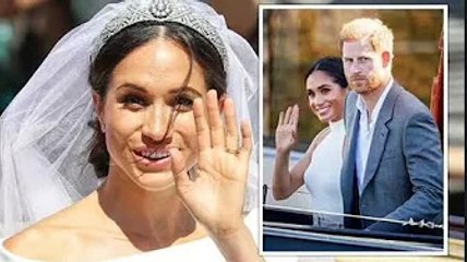 Meghan Markle ha affermato la sua indipendenza con una sottile "micro aggressione" al suo matrimonio