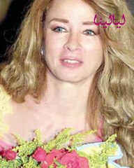 نجمات كسرن القواعد والتقاليد وتقدمن بطلب الزواج ممن احبهم