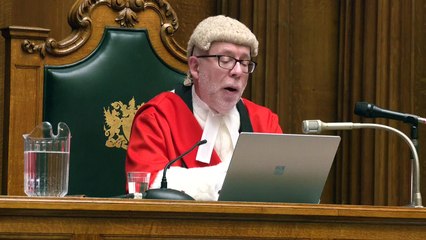 Guarda da embaixada britânica em Berlim é condenado por espionar para Rússia