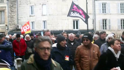 MVI_7372 2023-02-16 Niort manifestation contre la réforme des retraites