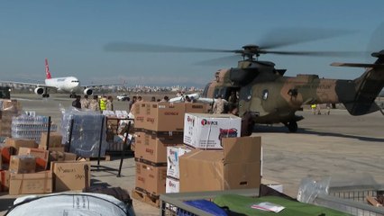 كاميرا الجزيرة ترصد أعمال الإغاثة بقاعدة إنجرليك الجوية