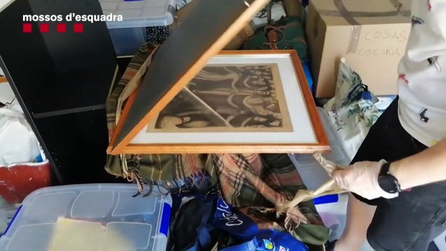 Polícia da Catalunha recupera dois desenhos de Dalí roubados em Barcelona