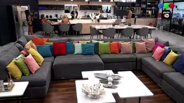 Atrasa: Romina criticó a Camila por su forma de comer en Gran Hermano