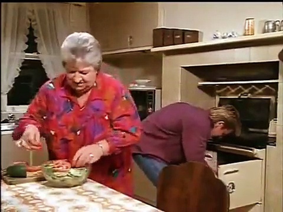 The Flying Doctors - Se2 - Ep13 HD Watch