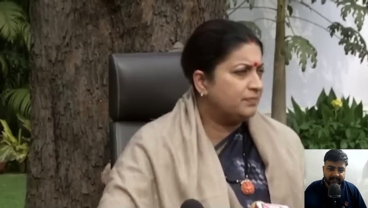 Smriti Irani की बेटी के वेडिंग रिसेप्शन में पहुंचे शाह रुख खान ने लूटी महफिल, मौनी रॉय के साड़ी लुक ने लगाई आग
