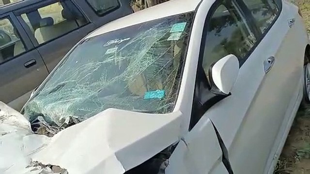 दौसा. टायर फटने से कार अनियंत्रित होकर पलटी, एक बच्चे की मौत, पांच घायल