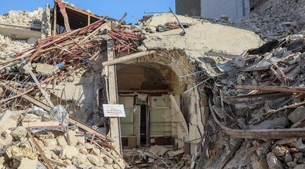 Sahibine ulaşılamayan evlere ‘Yıktırılacak’ yazısı asıldı