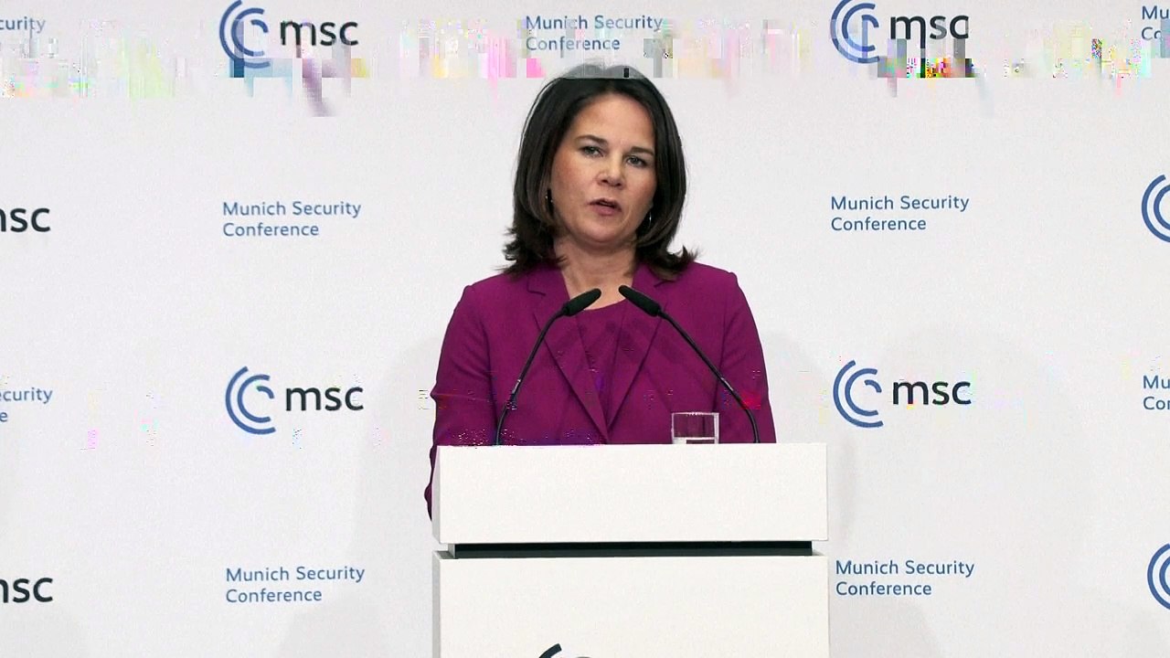 Baerbock: Wir haben ein Jahr des Schreckens hinter uns