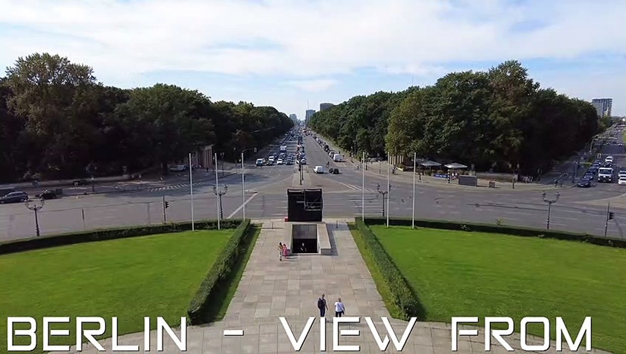 Berlin Siegessaeule.  View from down