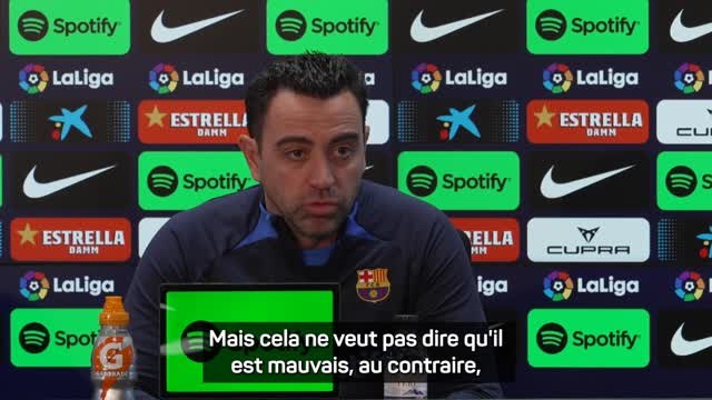 22e j. - Xavi : Il faut jouer davantage avec Lewandowski