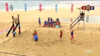 Survivor'ın Elif Mor'un Saçlarını Böcekler Bastı