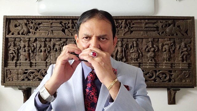 Masti bhara hai sama-Film Parvarish 1958-Vintage Classic Song on Harmonica Live Performance by Mukund Kamdar-1