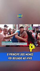Repórter é surpreendido com beijo na boca ao vivo em bloco no Recife