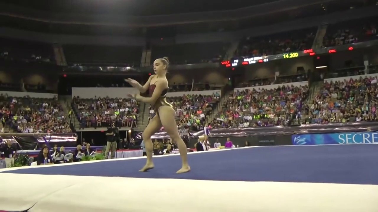 Peyton Ernst -  Floor - 2013 US Classic