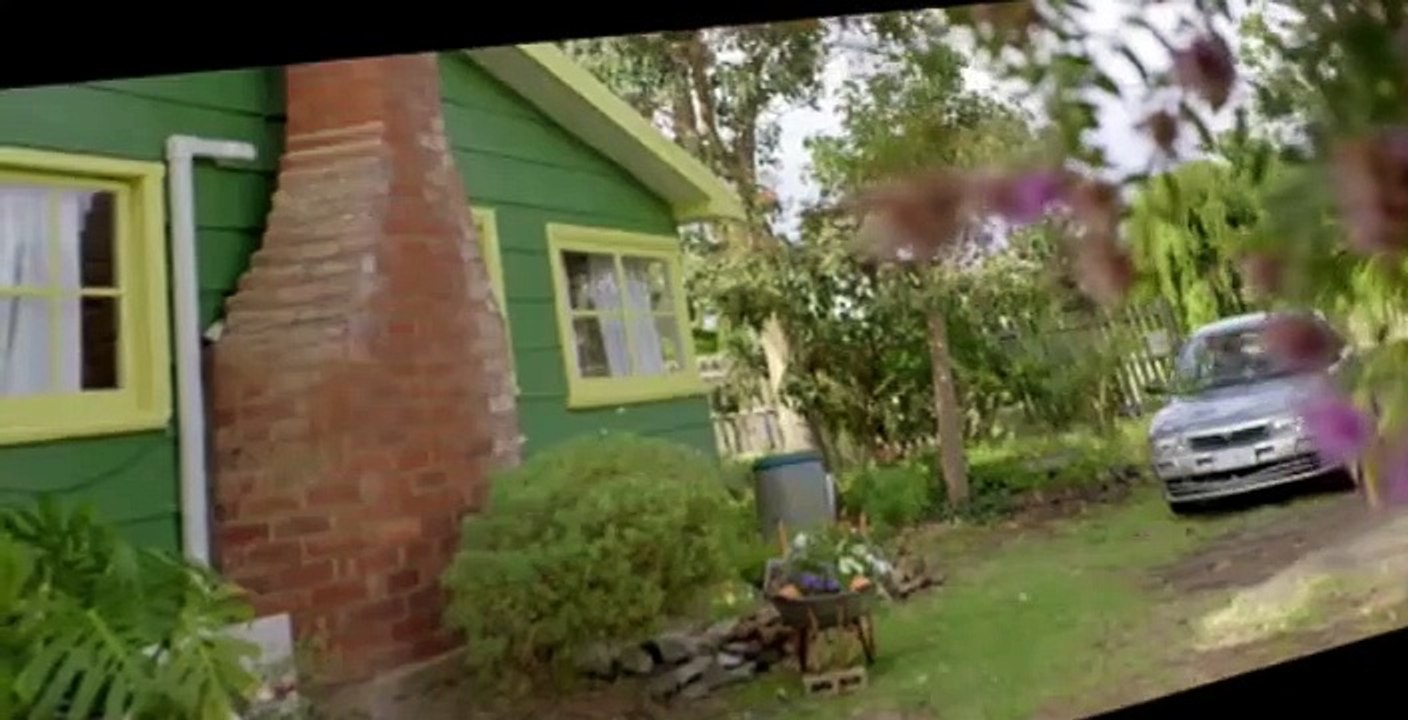 Rosehaven S05 E02