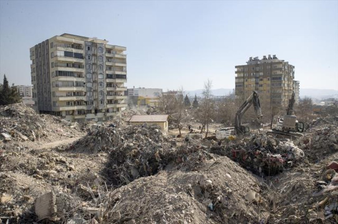Adıyaman'da zemin sıvılaşması mı oldu? Depremde Adıyaman'da zemin sıvılaşması oldu mu? İTÜ'den deprem raporu!