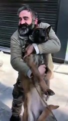 Enkazda yerini bulup kurtaran köpekle buluştu: Sen var ya...