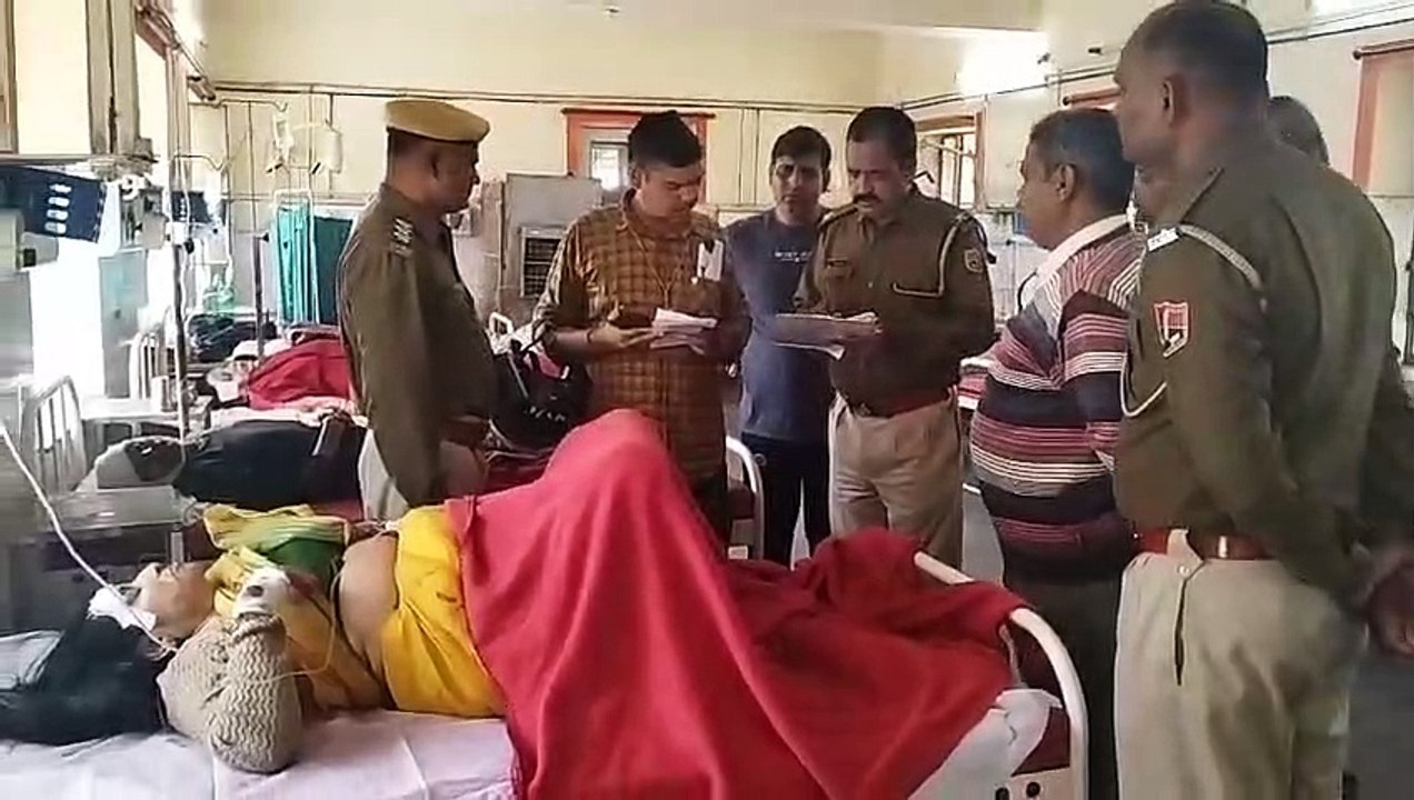वृन्दावन में दर्शन करने जा रही थी महिलाएं, ट्रक...
