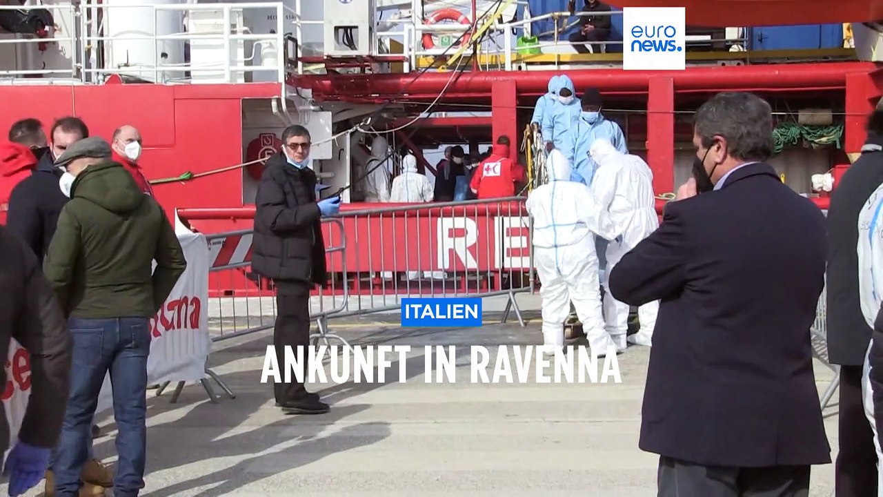 Ankunft in Ravenna: Viele Minderjährige aus Gambia unter den Geretteten