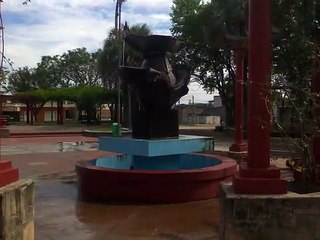 Fuente Plaza de la Cruz - Tacuarembó, Uruguay (21/10/2012)
