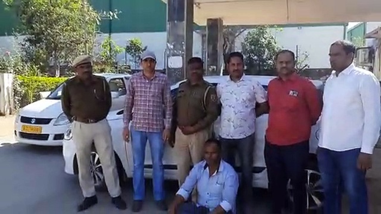 कार में तस्करी, पांच किलो अफीम पकड़ी, चालक गिरफ...