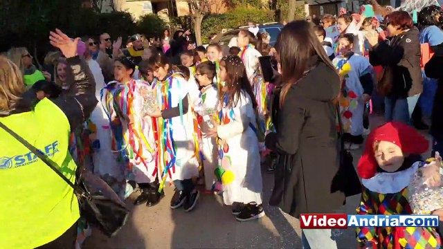 C'era una volta il Carnevale... : ad Andria la sfilata di gruppi mascherati nelle vie cittadine