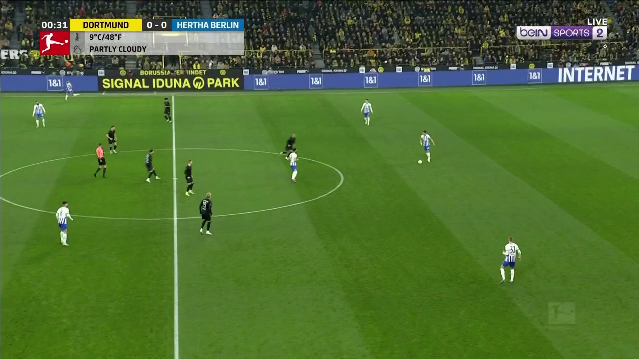 Borussia Dortmund v Hertha Berlin