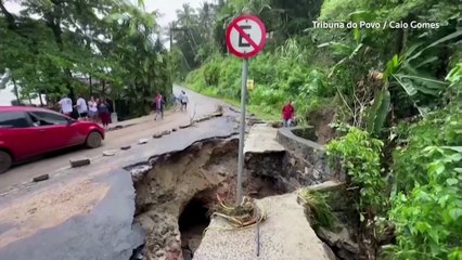 Heavy rains destroy streets, flood homes in Brazil