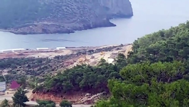 Mersin Büyükşehir Belediye Başkanı Vahap Seçer: Silifke Tisan'da yarımada kıyı kanununa aykırı imara açıldı, rant hırsı afet dinlemiyor