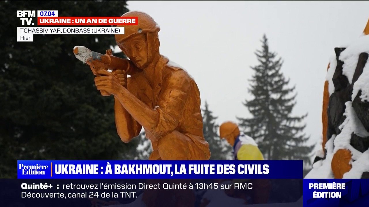 Ukraine: sous le bruit incessant des bombes, des habitants de Bakhmout se résignent à quitter leur ville