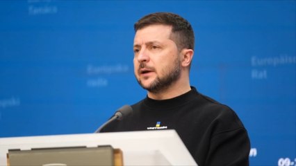 Selenskyj: "Werden Bachmut nicht um jeden Preis verteidigen"