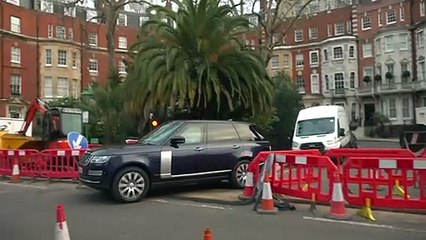 Boris runs away from questions on his NI Protocol comments