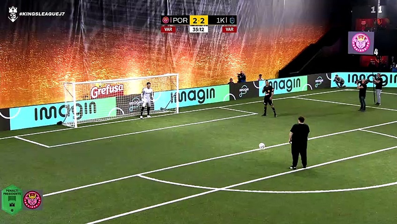 Penalti de Ibai a Iker Casillas en la Kings League