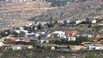 الاحتلال يقر بشرعية بناء بؤر استيطانية في الضفة الغربية