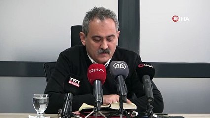 Deprem bölgesindeki okulların açılacağı tarihi açıkladı