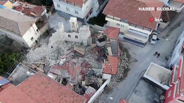 700 yıllık Meryem Ana Ortodoks Kilisesi çöktü