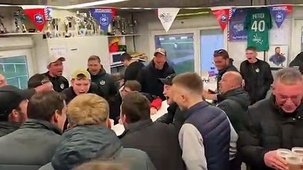 Célébration des 2 victoires en coupe des séniors au foyer