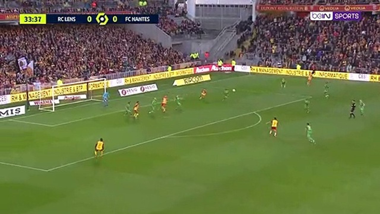 Machado curls in brilliant goal to open scoring for Lens