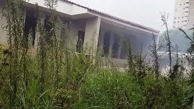 Incêndio em roupas de moradores de rua mobilizam o Corpo de Bombeiros