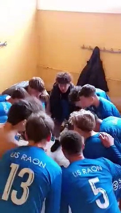 FUTSAL U15 : LA JOIE DANS LES VESTAIRES